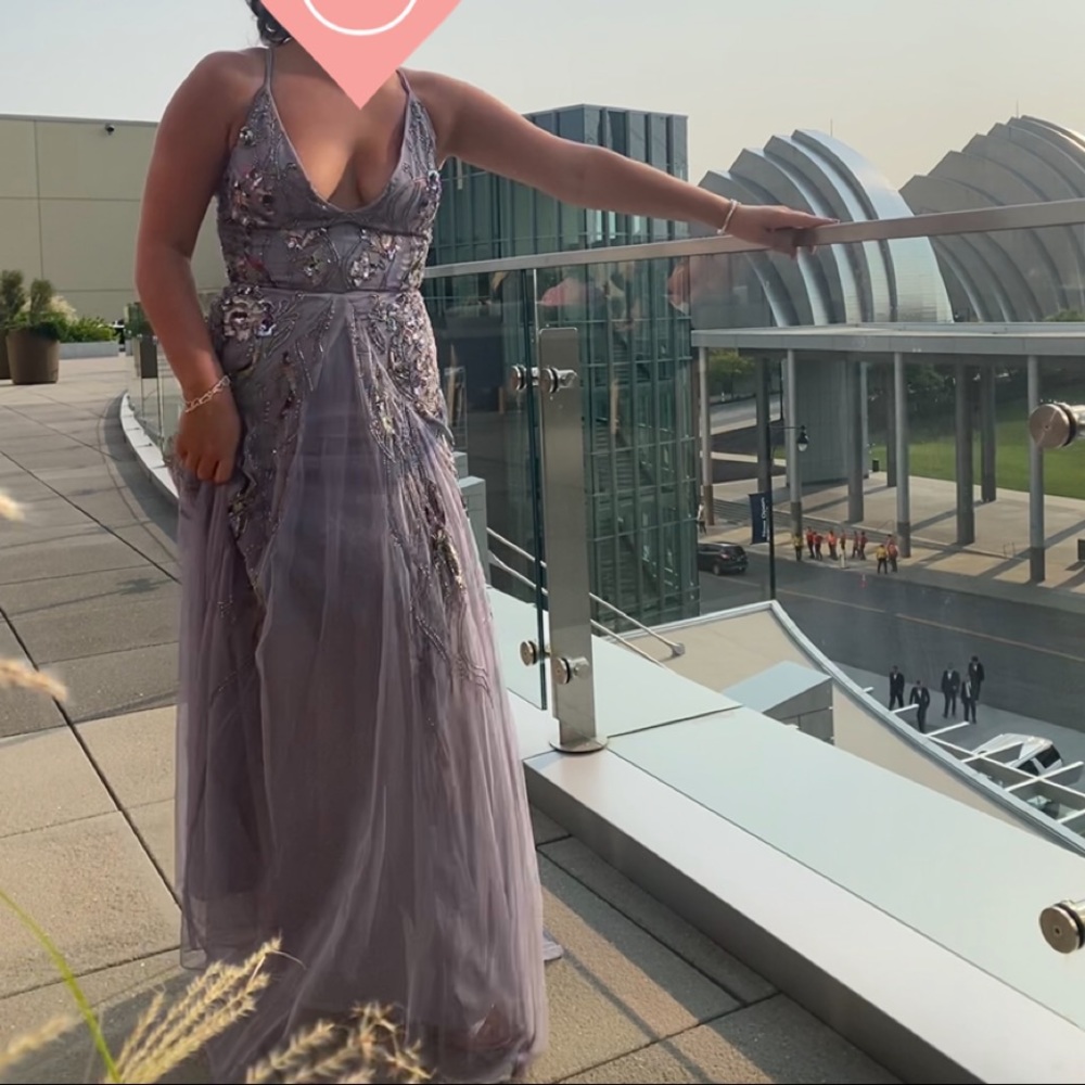 Formal Dress - Picture 2 of 13